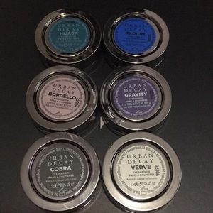 Urban Decay Makeup - NWOB Urban Decay Eyeshadow Bundle Urban Decay Makeup - NWOB Urban Decay Eyeshadow Bundle